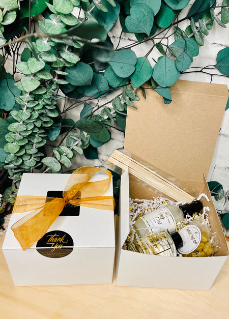 SUBSCRIPTION BOX